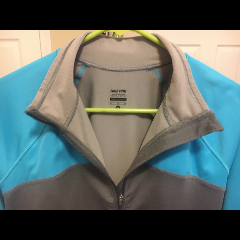 Nike Pro Pullover - image 2